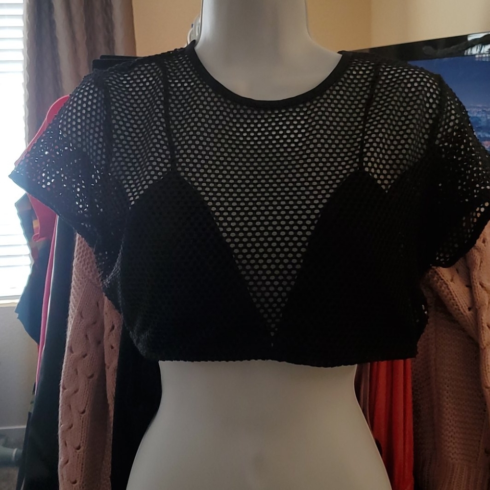 Mesh crop top